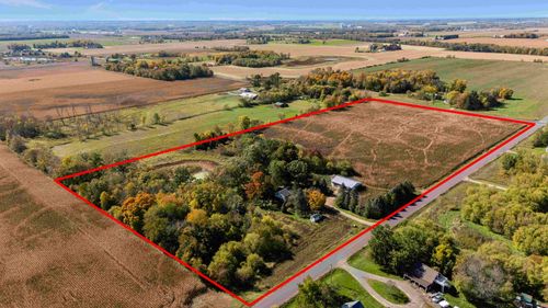 1682 200th Ave, Centuria, WI, 54824-7123 | Card Image