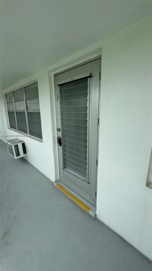 163-163 Coventry G, West Palm Beach, FL, 33417-6769 | Card Image