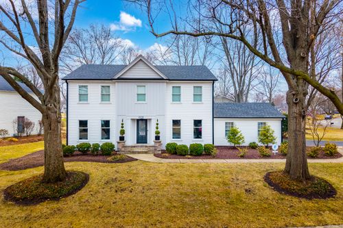 1205 Briergate Dr, Naperville, IL, 60563-2207 | Card Image