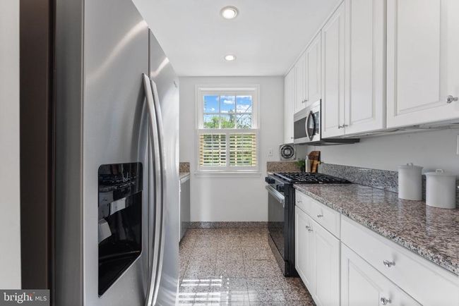 911 S Lee St, Townhouse with 4 bedrooms, 4 bathrooms and null parking in ALEXANDRIA VA | Image 8