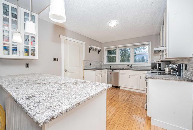 1306 1 Ave, House other with 4 bedrooms, 2 bathrooms and 4 parking in Canmore AB | Image 9