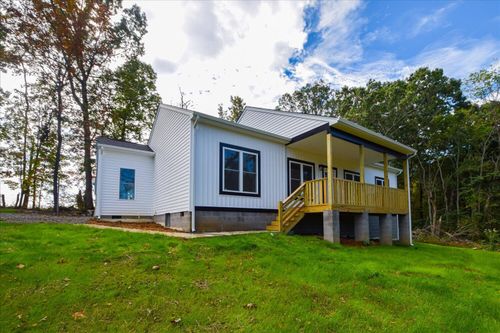 3603 Wheatland Rd, Fincastle, VA, 24090-3095 | Card Image