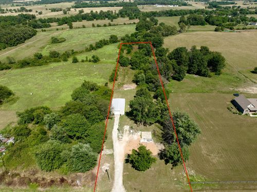 23740 Lawrence 1170, Verona, MO, 65769-7223 | Card Image