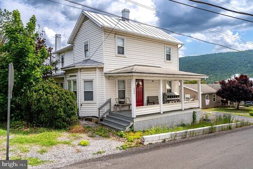 104 Dogwood Dr, FRANKLIN, WV, 26807-6644 | Card Image