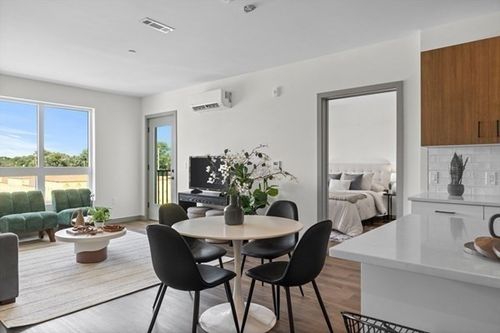 unit-220-203 Lowell St, Wilmington, MA, 01887-2982 | Card Image