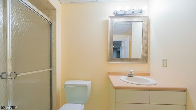 24 Parkview Rd, House other with 4 bedrooms, 3 bathrooms and null parking in Randolph NJ | Image 39