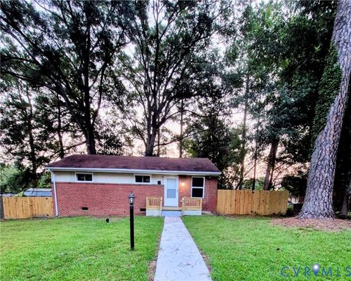 2111 Colston St, Petersburg, VA, 23805-2722 | Card Image