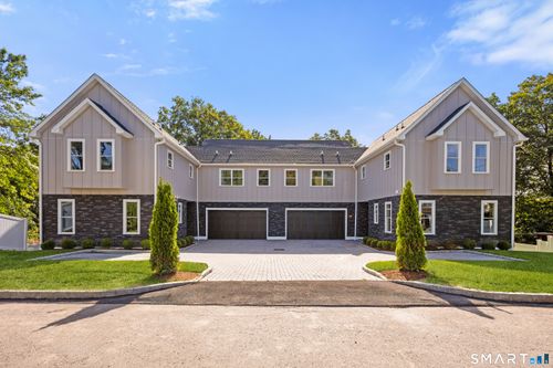 10 Highland Pl, Greenwich, CT, 06831-5110 | Card Image