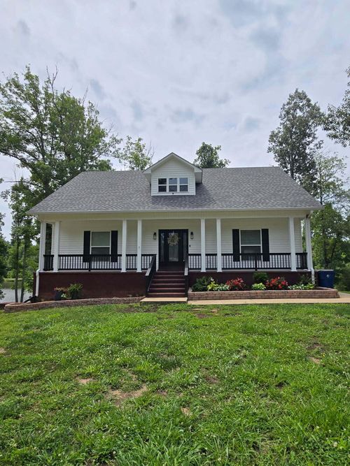 190 Sycamore St, Adamsville, TN, 38310-2918 | Card Image