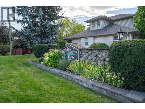 31-2395 Pleasant Valley Rd, Spallumcheen, BC, V0E1B2 | Card Image