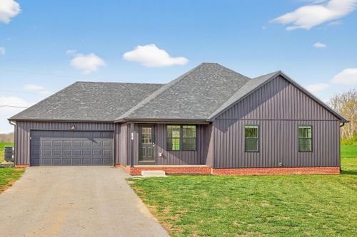 103 Dean Dr, Harrodsburg, KY, 40330-8313 | Card Image
