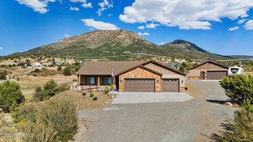9757 N Heartland Dr, Prescott Valley, AZ, 86315-8123 | Card Image