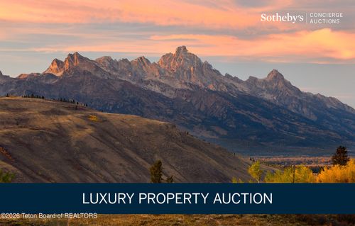 1100 W Pine Siskin Rd, Jackson, WY, 83001-8422 | Card Image