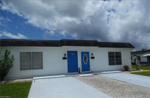 26 Hamlin Ct, LEHIGH ACRES, FL, 33936-7211 | Card Image