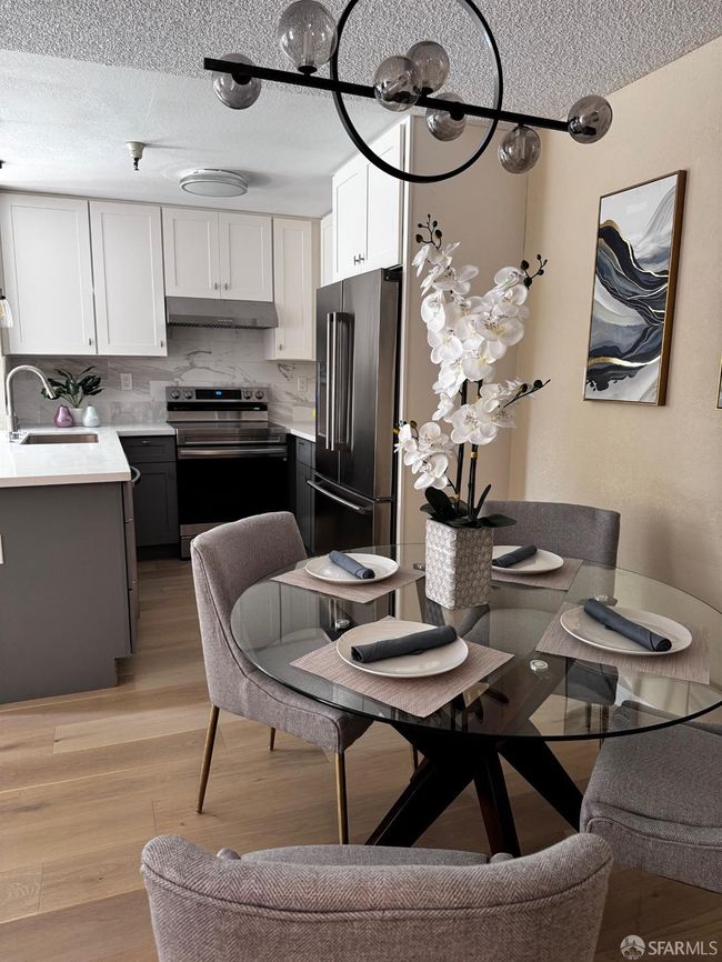 APT-104 - 735 El Camino Real, Condo with 2 bedrooms, 1 bathrooms and null parking in Burlingame CA | Image 12