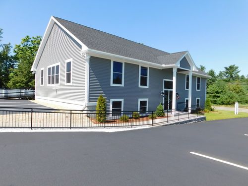 271 Derry Rd, Litchfield, NH, 03052-2708 | Card Image