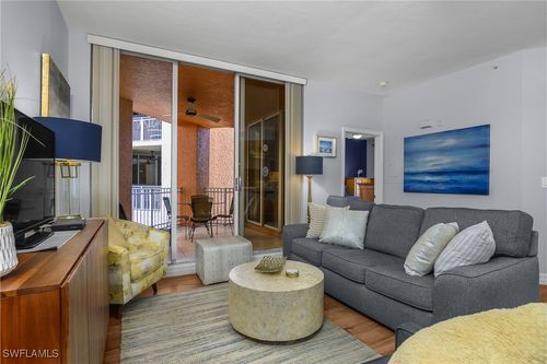 apt-5201-451 Bayfront Pl, NAPLES, FL, 34102-6470 | Card Image