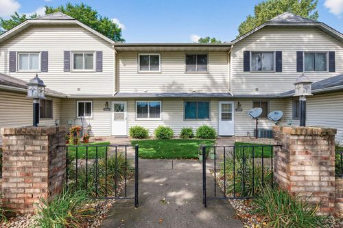 11340 Ibis St Nw, Coon Rapids, MN, 55433-3749 | Card Image