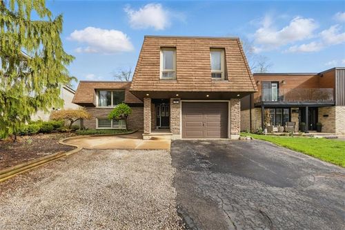 72 Underhill Cres, Kitchener, ON, N2A2S8 | Card Image