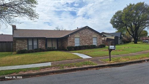 548 San Carlos Dr, Garland, TX, 75043-5144 | Card Image