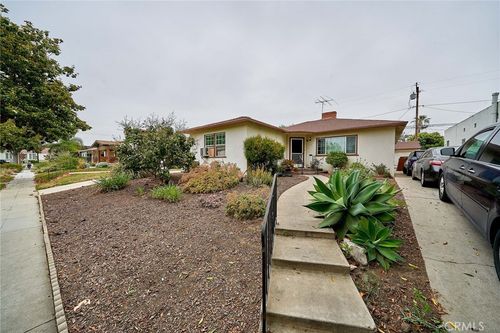 3744 Myrtle Ave, Long Beach, CA, 90807-4122 | Card Image
