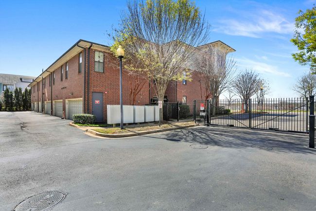 APT-105 - 358 N Island Dr, Condo with 4 bedrooms, 4 bathrooms and null parking in Memphis TN | Image 33