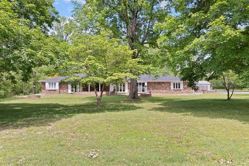 7017 W Farm Road 124, Springfield, MO, 65802-6440 | Card Image