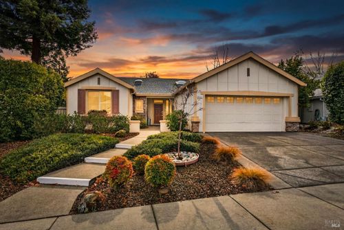 211 Red Mountain Drive, Cloverdale, CA, 95425 | Card Image