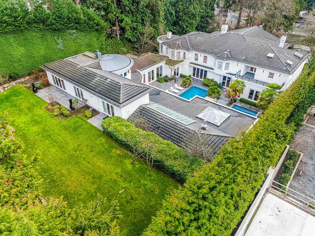 2929 Mathers Avenue, House other with 10 bedrooms, 11 bathrooms and 11 parking in West Vancouver BC | Image 32