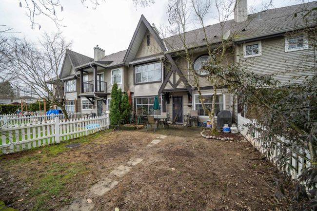 116 - 12099 237 Th Street, Townhouse with 3 bedrooms, 2 bathrooms and 2 parking in Maple Ridge BC | Image 22