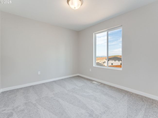 2111 Ne Ridge Run Ln, House other with 5 bedrooms, 4 bathrooms and 3 parking in Estacada OR | Image 40