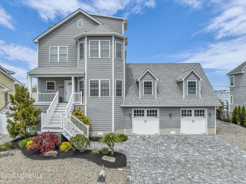 3306 Windsor Ave, Toms River, NJ, 08753-4856 | Card Image