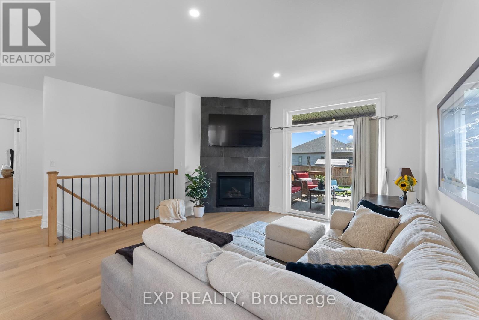Residential in Welland (Coyle Creek) 4
