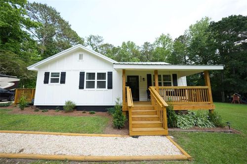 531 Beaver Pond Rd, Carrollton, GA, 30117-7606 | Card Image
