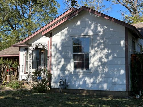 5629 Madge Pl, Haltom City, TX, 76117-4127 | Card Image