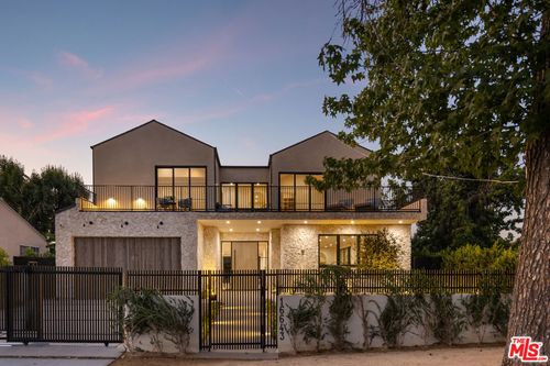 16643 Addison Street, Encino, CA, 91436 | Card Image