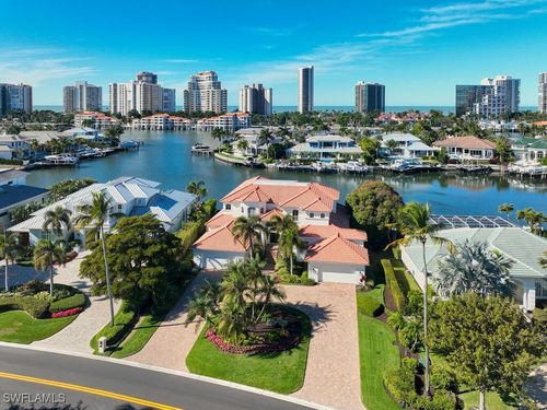 4419 Crayton Rd, NAPLES, FL, 34103-8528 | Card Image