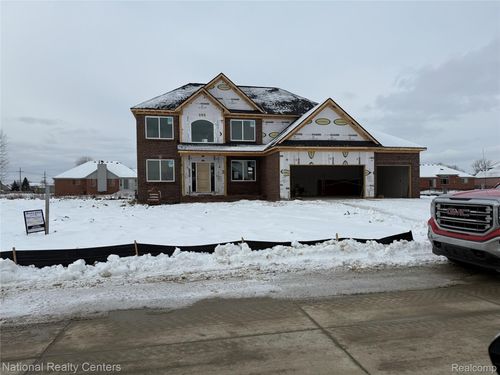 53183 Woodland Dr, New Baltimore, MI, 48047 | Card Image