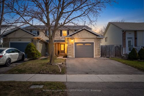 1267 Northbrook St, Oshawa, ON, L1G7M5 | Card Image