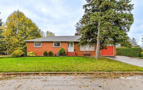 40 Hills Rd, Ajax, ON, L1S2W4 | Card Image