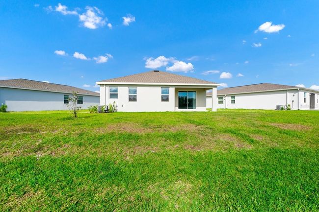 1596 Contentment Loop, House other with 3 bedrooms, 2 bathrooms and null parking in KISSIMMEE FL | Image 17
