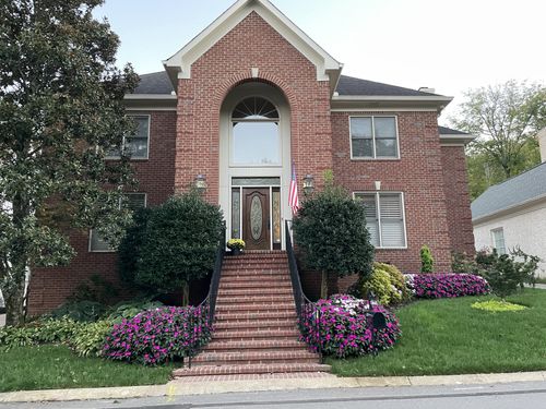 113 Abbeywood Dr, Nashville, TN, 37215-6145 | Card Image