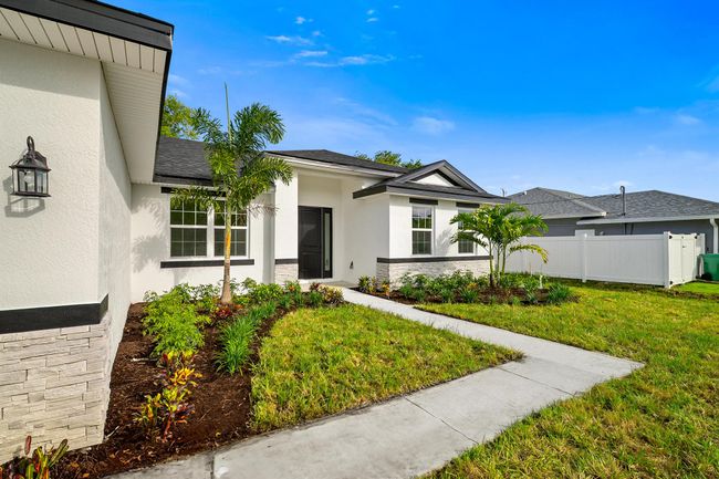 1765 Sw Columbia St, House other with 5 bedrooms, 3 bathrooms and null parking in Port St. Lucie FL | Image 32