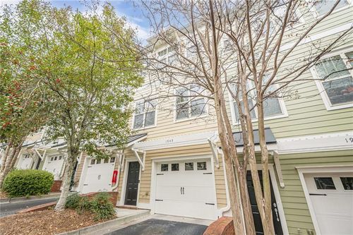 13-1949 Sterling Oaks Cir Ne, Brookhaven, GA, 30319-4129 | Card Image