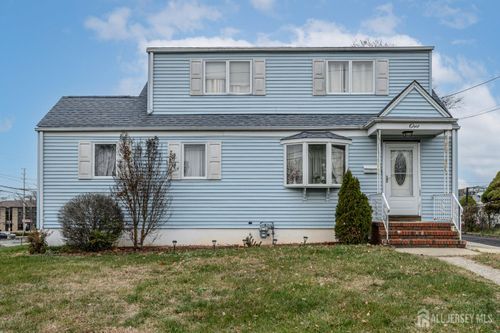 1 Ovington Ave, Edison, NJ, 08817-3509 | Card Image