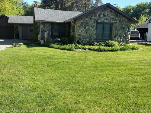 3145 Krafft Rd, Fort Gratiot, MI, 48059-3828 | Card Image