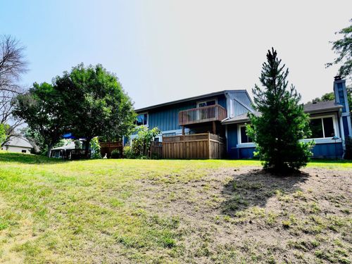 56-110956 Von Hertzen Cir, Chaska, MN, 55318-2712 | Card Image
