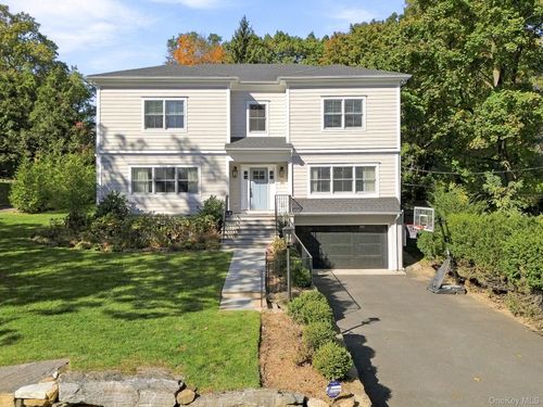 26 Chestnut St, Rye, NY, 10580-2802 | Card Image