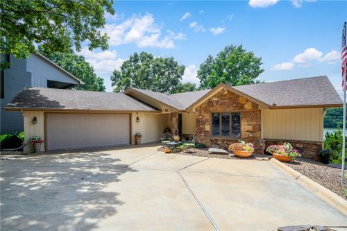 50 Churchill Dr, Bella Vista, AR, 72715-6232 | Card Image