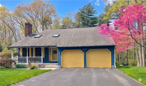 20 Follett St, North Smithfield, RI, 02896-8102 | Card Image